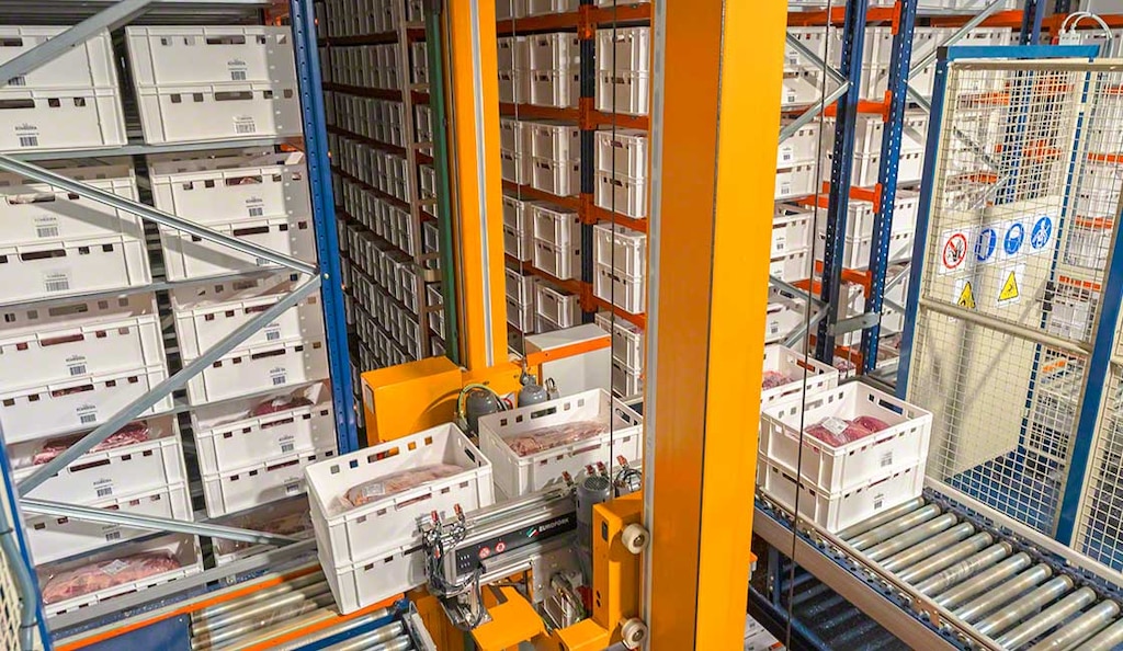 I trasloelevatori per pallet accelerano le attività di stoccaggio dei prodotti 