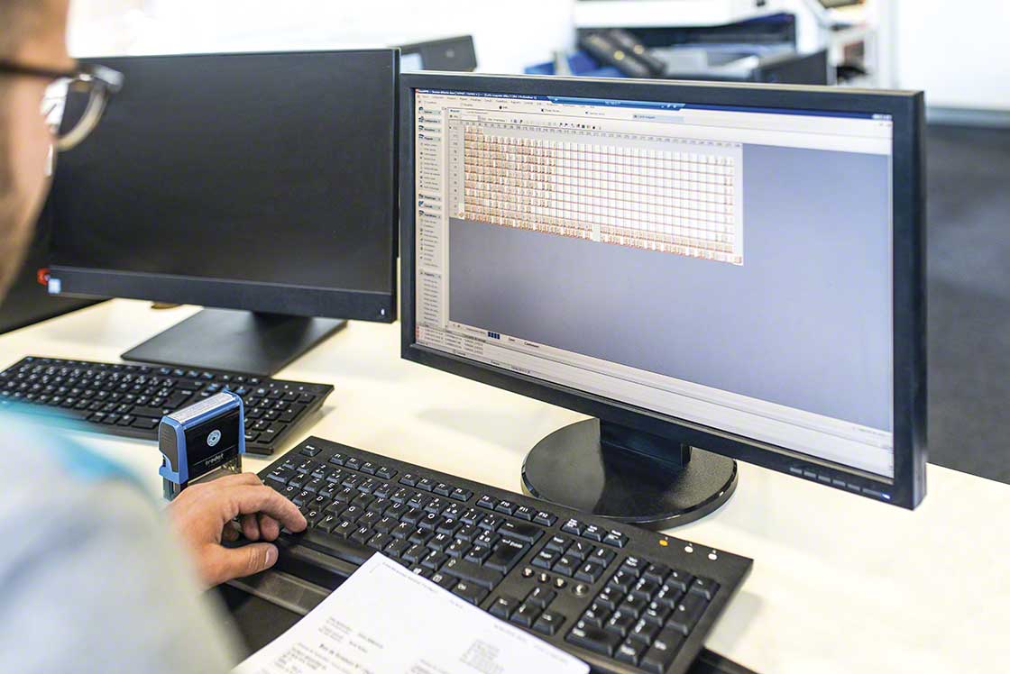 L'integrazione tra ERP e WMS è necessaria per disporre dei dati di inventario aggiornati L'integrazione tra ERP e WMS è necessaria per disporre dei dati di inventario aggiornati