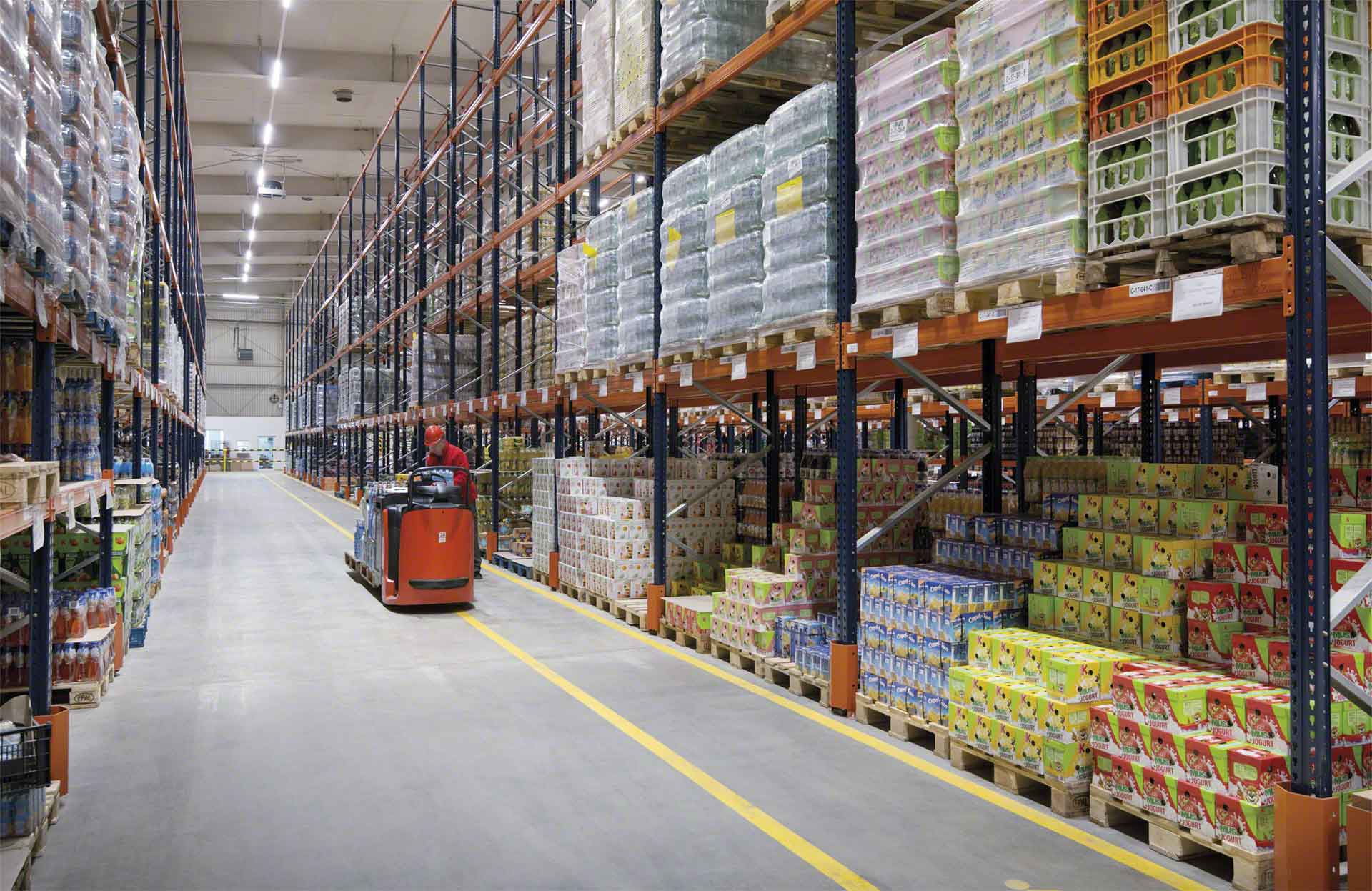 L'inventario ciclico consiste nel conteggio periodico di gruppi di referenze anziché in un unico inventario annuale L'inventario ciclico consiste nel conteggio periodico di gruppi di referenze anziché in un unico inventario annuale