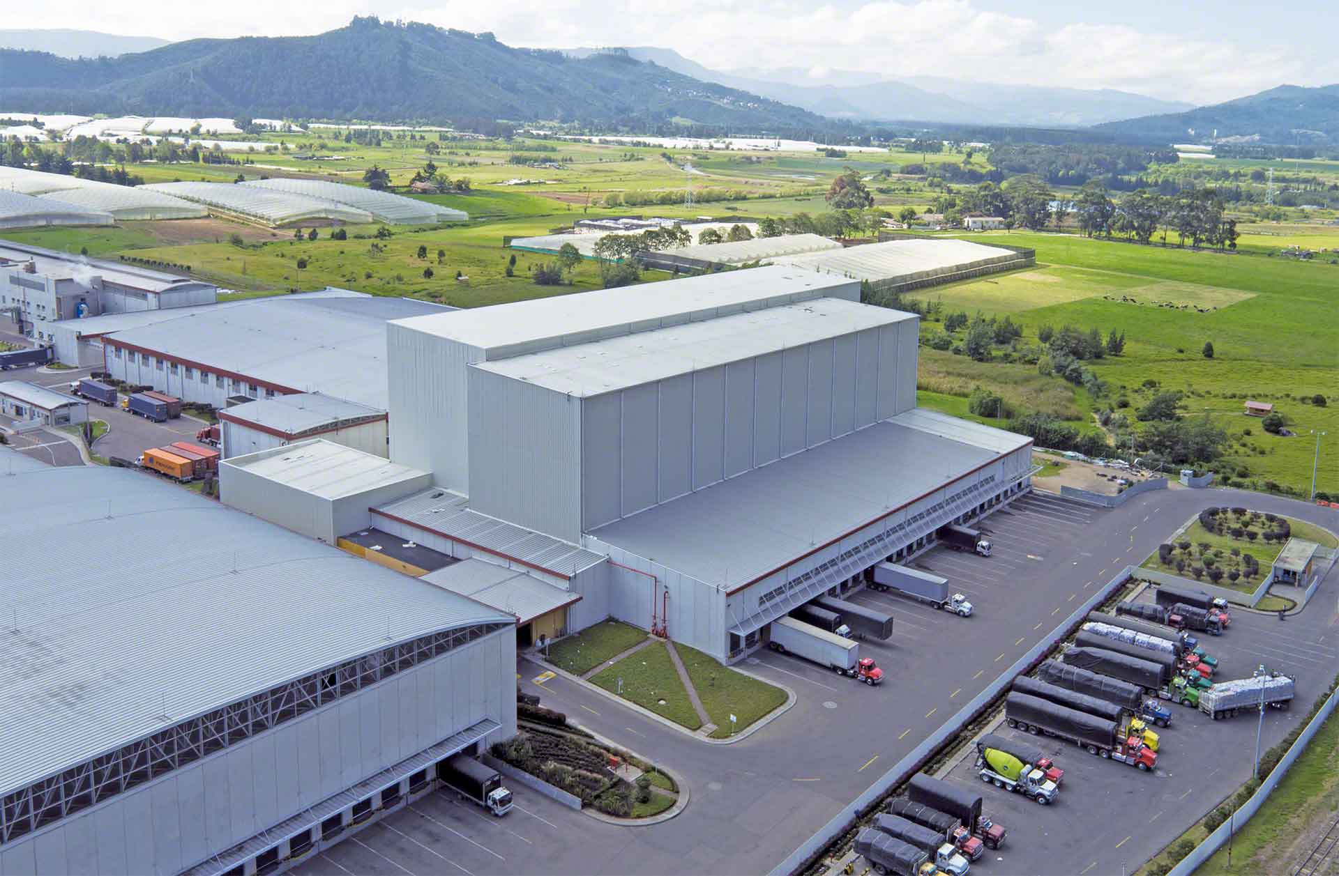 La logistica magazzino contribuisce a un migliore funzionamento del magazzino La logistica magazzino contribuisce a un migliore funzionamento del magazzino