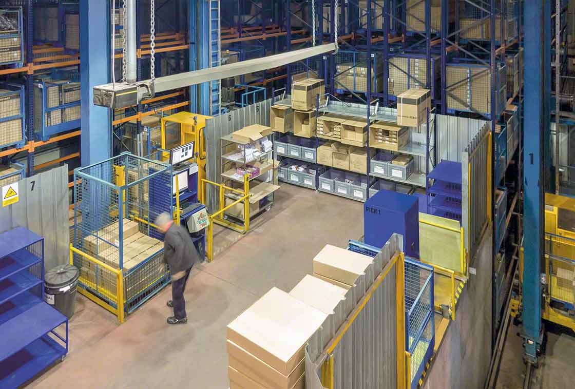 L’approccio della <em>lean logistics</em> all’area di picking prevede che questa zona sia sempre pulita e organizzata in modo da rendere più agile il lavoro L’approccio della <em>lean logistics</em> all’area di picking prevede che questa zona sia sempre pulita e organizzata in modo da rendere più agile il lavoro
