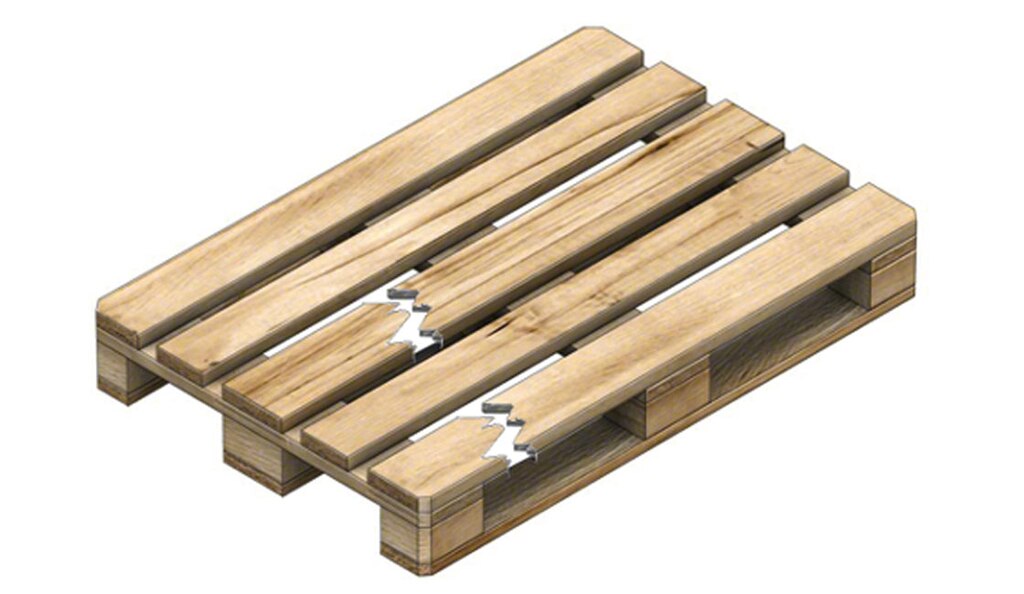 I pallet in legno possono rompersi più facilmente rispetto ai pallet in plastica