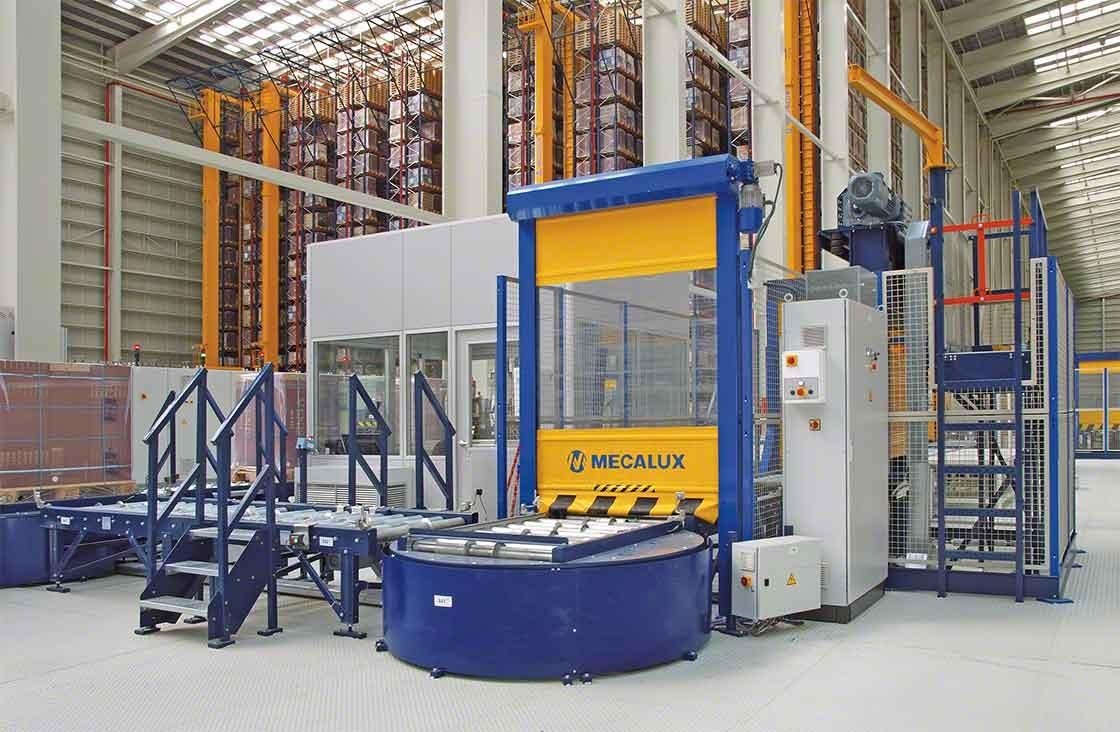 Il controllo qualità dei pallet in entrata si realizza con le postazioni di ingresso Il controllo qualità dei pallet in entrata si realizza con le postazioni di ingresso