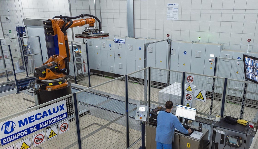 La robotica di servizio consiste in un abbonamento periodico per utilizzare dei robot logistici