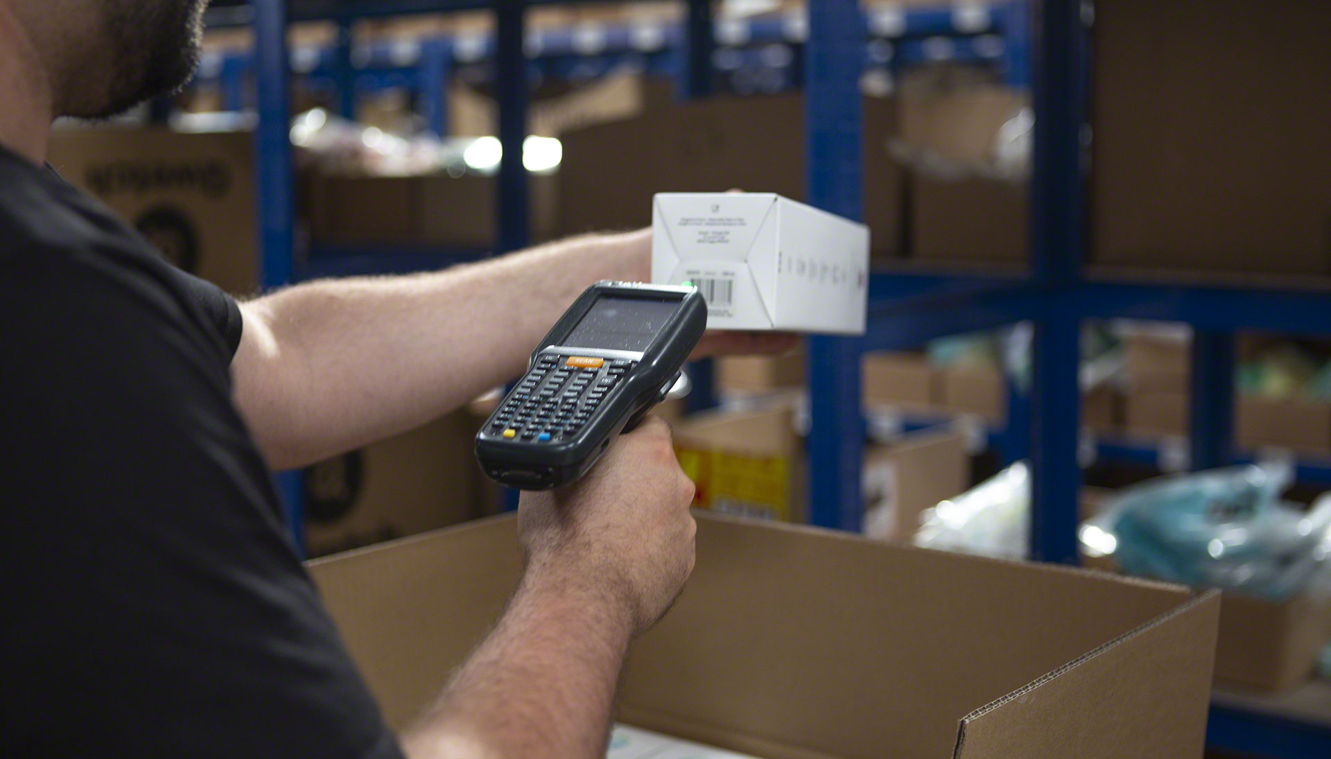 Le spedizioni in 24 ore rappresentano una sfida per la logistica di magazzino Le spedizioni in 24 ore rappresentano una sfida per la logistica di magazzino