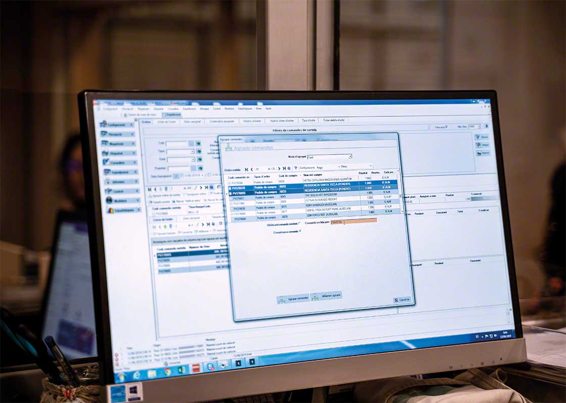 Il software per la gestione del magazzino è un esempio di tecnologia che facilita la trasformazione digitale nella logistica Il software per la gestione del magazzino è un esempio di tecnologia che facilita la trasformazione digitale nella logistica