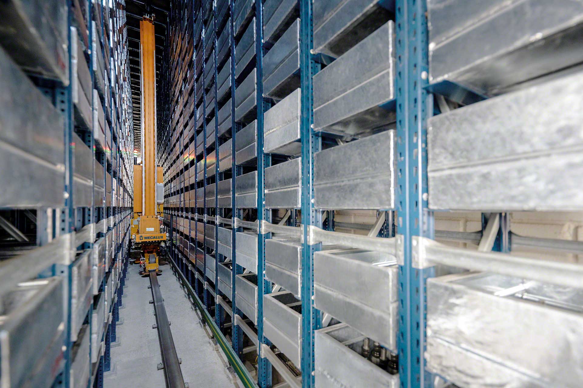 Sistema WCS: il sistema che controlla il magazzino automatico Sistema WCS: il sistema che controlla il magazzino automatico