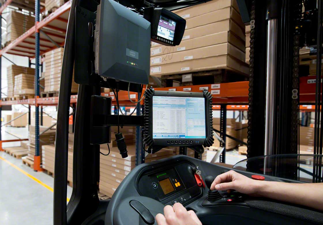 Il WMS velocizza il controllo dell’inventario e riduce le possibilità di errore