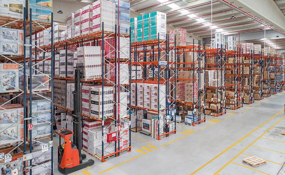 Il magazzino per la logistica degli elettrodomestici di Eldisser Il magazzino per la logistica degli elettrodomestici di Eldisser
