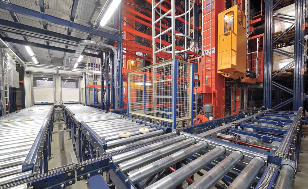 Magazzino automatico chiavi in mano per il gigante farmaceutico giapponese Takeda Magazzino automatico chiavi in mano per il gigante farmaceutico giapponese Takeda