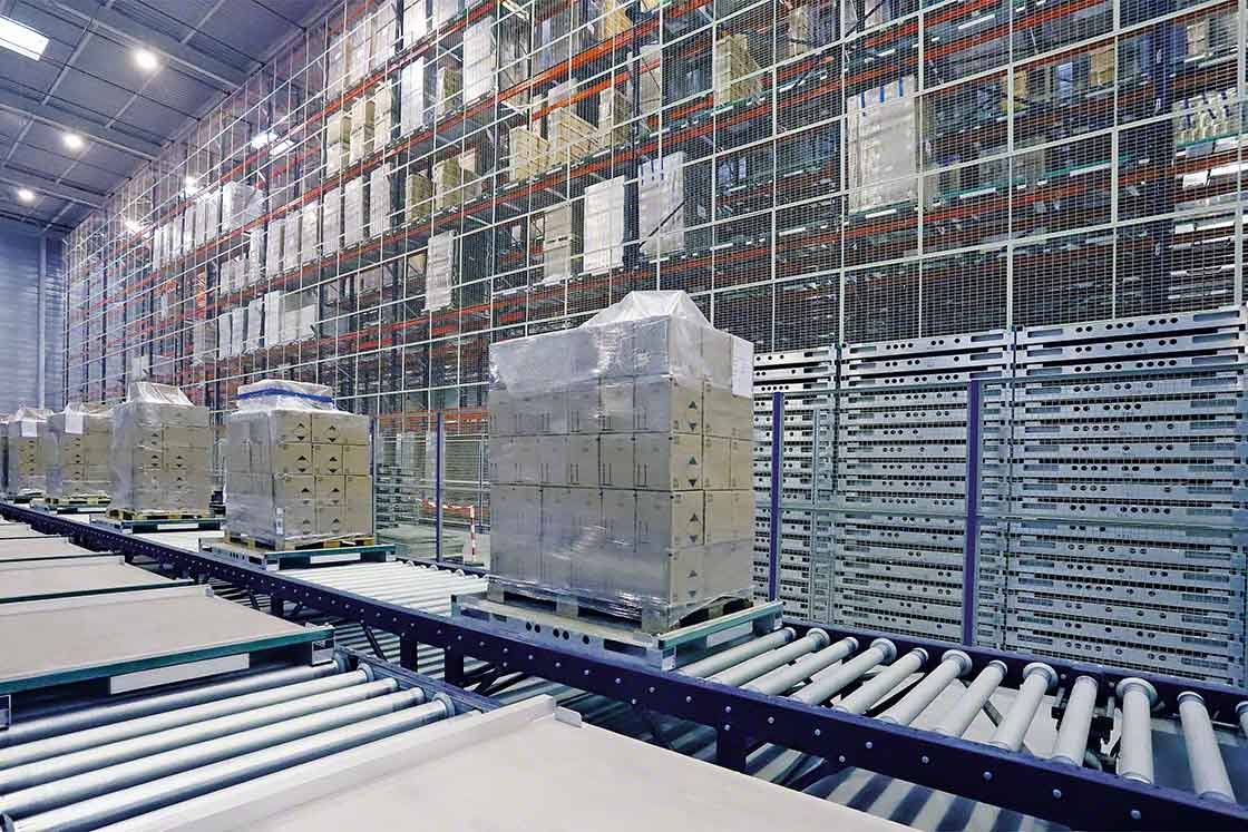 La movimentazione interna dei carichi è uno dei processi su cui lavorare per fare benchmarking