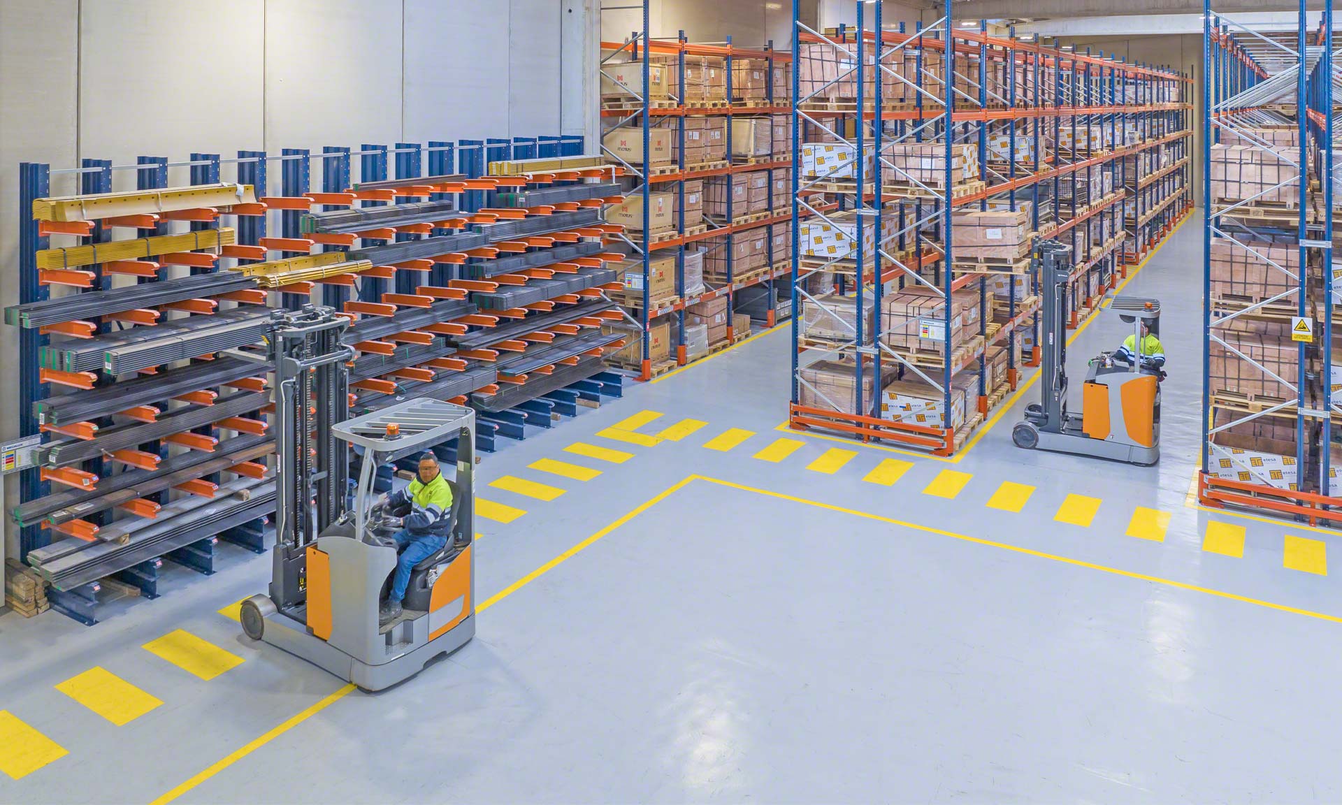ETESA digitalizza la gestione del suo magazzino con Easy WMS di Mecalux ETESA digitalizza la gestione del suo magazzino con Easy WMS di Mecalux