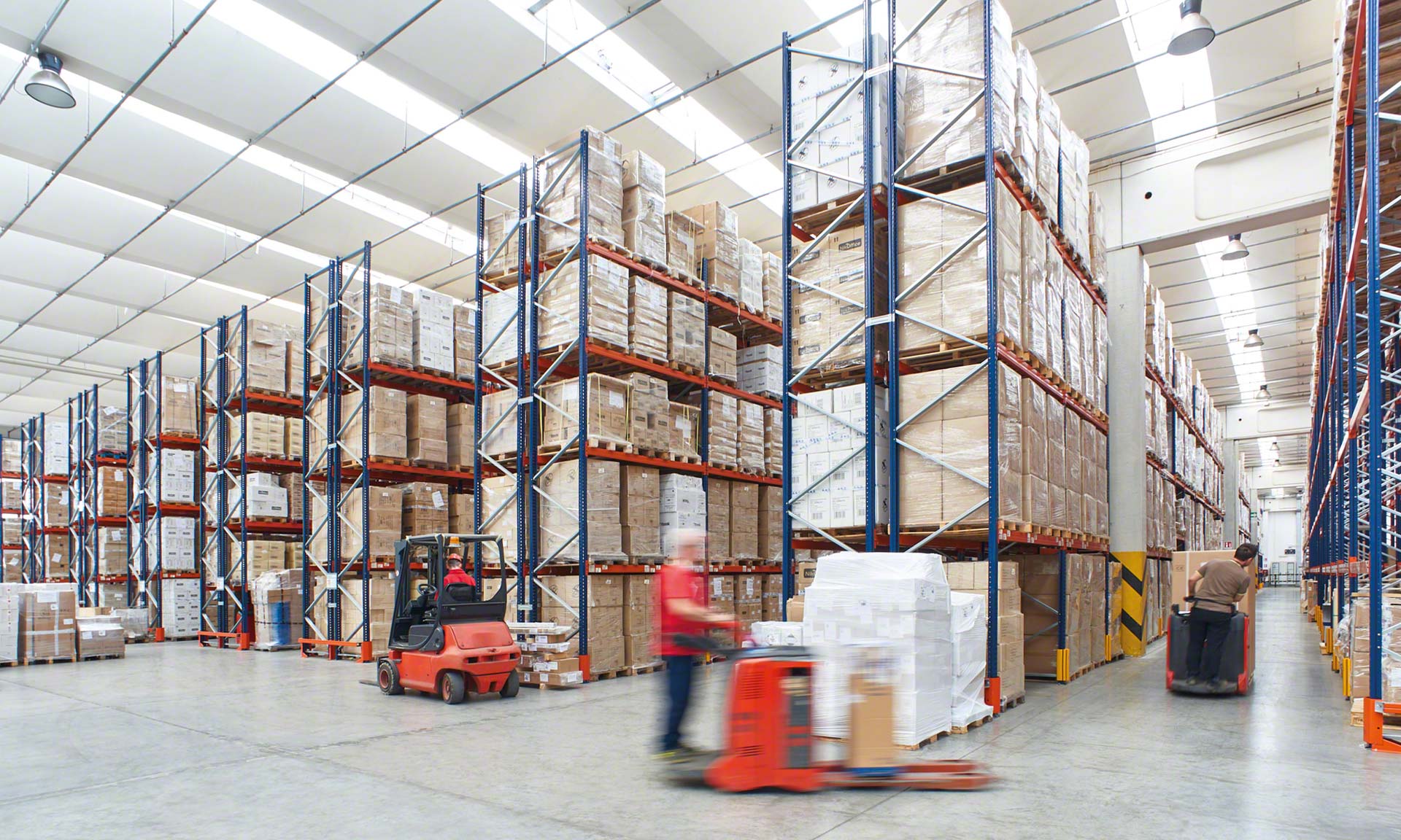 Sistema versatile e resistente per Caloni Groupage Sistema versatile e resistente per Caloni Groupage