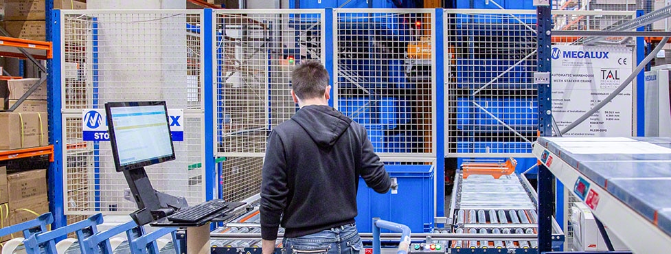 TAL: un magazzino automatico che brilla di luce propria TAL: un magazzino automatico che brilla di luce propria