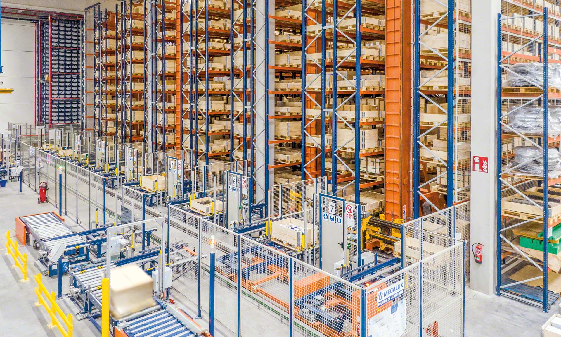 Industrias Yuk: centralizzazione logistica, cinque magazzini in uno con migliaia di referenze Industrias Yuk: centralizzazione logistica, cinque magazzini in uno con migliaia di referenze