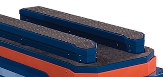 I modelli AMR 600 e AMR 1500 comprendono piattaforme di elevazione