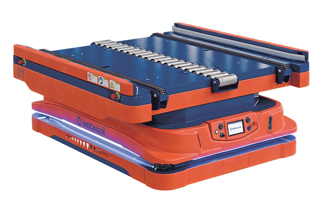 Robot mobili autonomi trasportano carichi tra due punti in piena autonomia