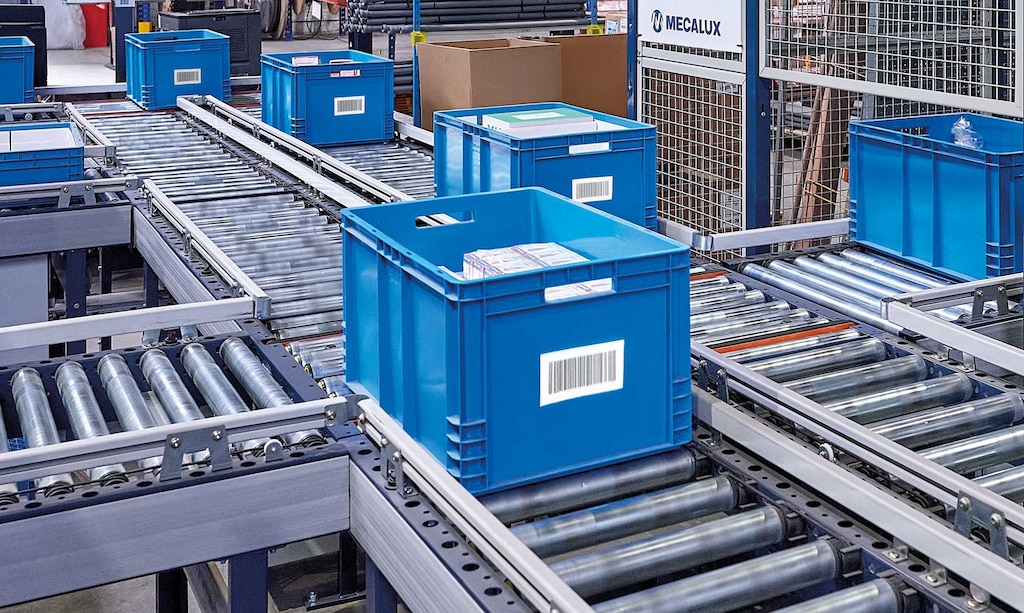 Ray Stanton Avery ha inventato le etichette autoadesive nel 1935