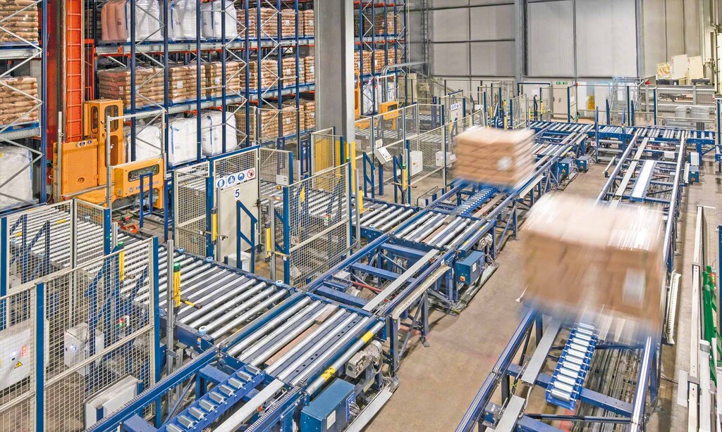 Gli operatori logistici stanno investendo nell'automazione dei processi logistici per migliorarne l'efficienza