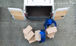 La distribuzione capillare delle merci è una strategia chiave per garantire consegne rapide ed efficienti ai clienti finali