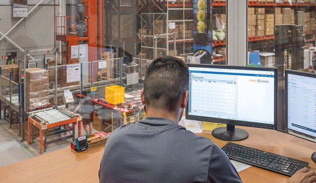 Il software di gestione magazzino aiuta a implementare il modello SCOR