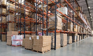 I pallet americani sono noti anche come pallet GMA, universali o isopallet