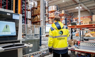 Magazzino per un operatore 4PL multicliente con 9.000 ordini al giorno