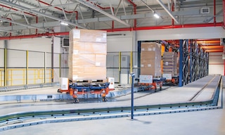 Magazzino automatico chiavi in mano per sostenere l’espansione produttiva di Unilever in Europa