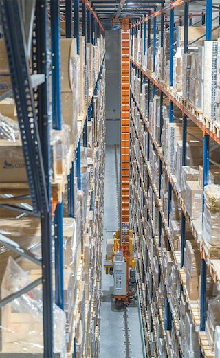 Magazzino automatico per pallet di Natura Bissé di Barcellona gestito da Easy WMS