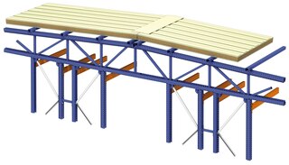 Le capriate superiori, che si poggiano sulle scaffalature autoportanti, servono da fissaggio per i pannelli del tetto