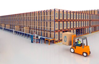 Il sistema Pallet Shuttle può essere integrato con soluzioni automatiche come, ad esempio, un circuito di trasportatori per pallet