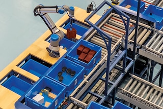 I robot di picking favoriscono la movimentazione sicura di prodotti fragili del settore farmaceutico