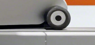 La navetta ha quattro ruote di movimento